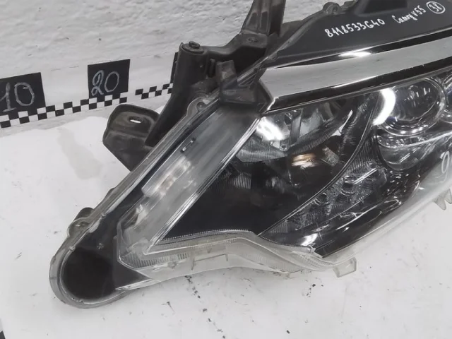 Фара левая для Toyota Camry XV50 II rest 2017-2018 на фотографиях