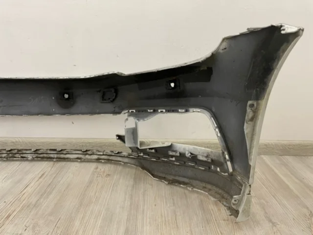 Бампер для Volkswagen Passat (B8.5) Variant, R-line, GTE 2019+ на фотографиях