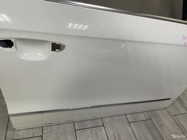 Дверь передняя правая для Volkswagen Passat Variant (B6, Typ 3C) 2004-2010 на фотографиях