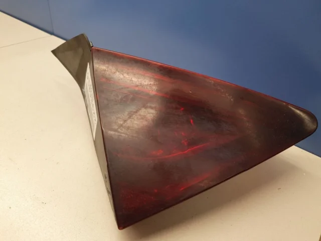 Фонарь внутренний левый для Audi A7 4G 2010-2014 на фотографиях