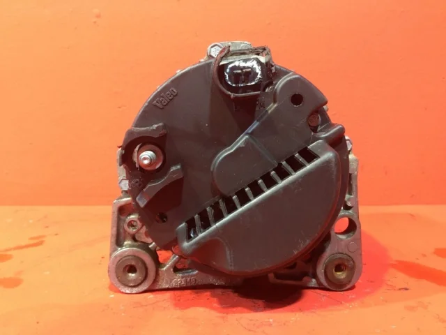 Генератор для Skoda Fabia 5J Estate 2007-2015 на фотографиях