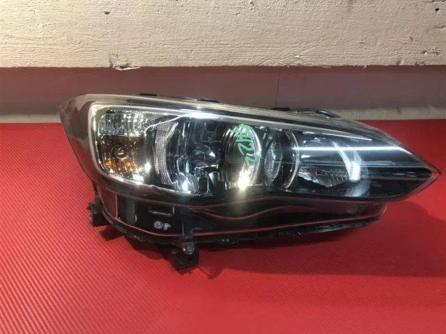 Фара правая для Subaru XV GT/G24 2017+ на фотографиях