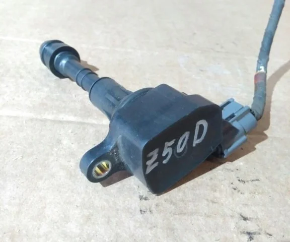 Катушка зажигания для Nissan Teana J31 2003-2007 на фотографиях