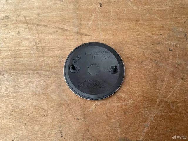 Эмблема задняя для BMW 3er Е36 Touring 1995-1999 на фотографиях