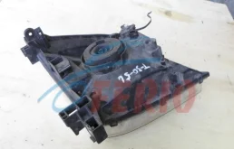 Фара левая для Nissan X-Trail 2005 года на фотографиях