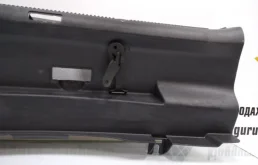 Замок капота для Skoda Octavia 2012 года на фотографиях