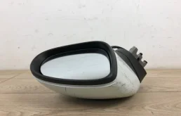 Зеркало заднего вида (в салоне) для Volkswagen Touareg 2013 года на фотографиях