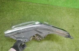 Фара правая для Kia Cerato 2017 года на фотографиях