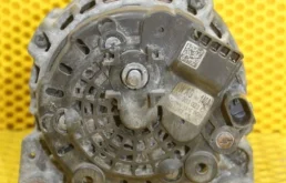 Генератор для Skoda Octavia 2014 года на фотографиях