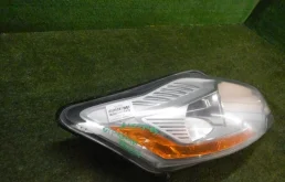 Фара левая для Ford Kuga 2012 года на фотографиях