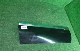Молдинг двери задний левый для Volkswagen Touareg 2017 года на фотографиях