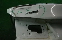 Крышка багажника для BMW 5er 2021 года на фотографиях