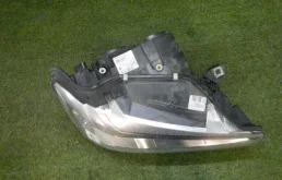 Фара ксенон правая для BMW X3 2014 года на фотографиях