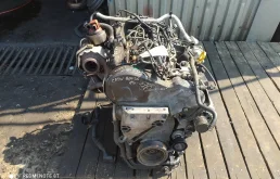 Двигатель без навесного для Volkswagen Caddy 2019 года на фотографиях