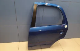 Дверь задняя левая для Suzuki SX4 2009 года на фотографиях