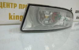 Противотуманка (ПТФ) передняя левая для Skoda Octavia 2012 года на фотографиях