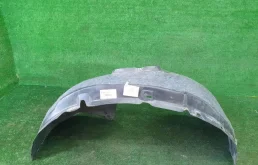 Подкрылок передний левый для Toyota RAV4 2013 года на фотографиях