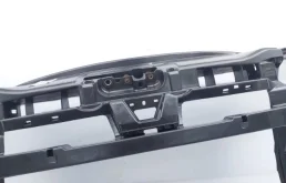 Панель радиатора (телевизор) для Volkswagen Caddy 2008 года на фотографиях