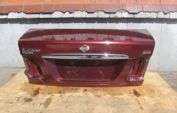 Крышка багажника для Nissan Almera 2002 года на фотографиях