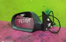 Стекла и зеркала для Skoda Octavia 2005 года на фотографиях