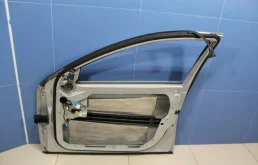 Дверь передняя правая для Mercedes-Benz S class 2010 года на фотографиях