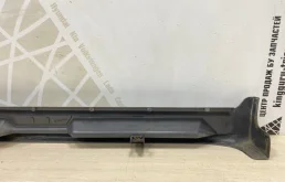 Накладка порога левая для Hyundai ix35 2010 года на фотографиях