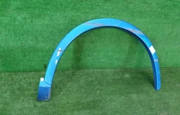 Расширитель арок передний правый для Audi Q3 2011 года на фотографиях