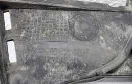 Панель радиатора (телевизор) для Porsche Macan на фотографиях