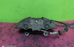 Суппорт передний левый для Audi A6 2010 года на фотографиях