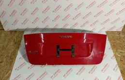 Крышка багажника для Volvo S40 2012 года на фотографиях