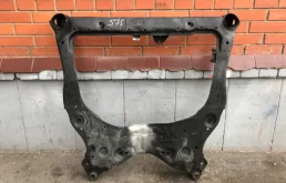 Подрамник двигателя для Nissan Murano 2010 года на фотографиях