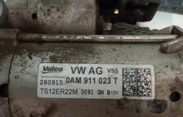 Стартер для Volkswagen Passat 2012 года на фотографиях