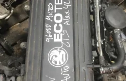 Двигатель для Opel Vectra 2008 года на фотографиях