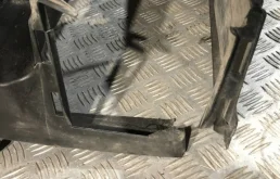 Воздухозаборник для BMW X3 2010 года на фотографиях