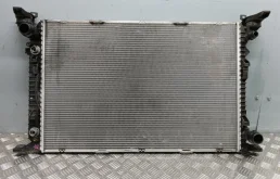 Радиатора охлаждения ДВС для Porsche Macan 95B 2014-2023