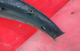 Стекла и зеркала для Nissan Juke 2018 года на фотографиях