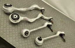 Рычаг передний левый нижний для BMW 3er 2006 года на фотографиях