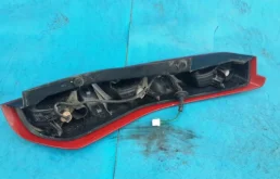 Фонарь левый для Nissan X-Trail 2013 года на фотографиях