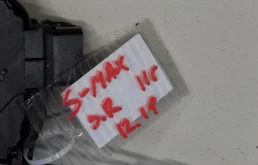 Замок двери задней правой для Ford Galaxy на фотографиях