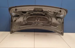 Крышка багажника для Audi A4 2009 года на фотографиях