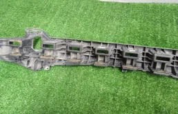 Абсорбер переднего бампера для Kia Rio 2017 года на фотографиях