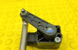 Датчик дорожного просвета передний для BMW X3 на фотографиях