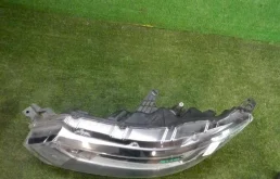 Фара левая для Nissan Qashqai 2024 года на фотографиях