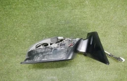 Стекла и зеркала для Toyota Land Cruiser 2018 года на фотографиях