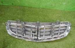 Решетка радиатора для Mercedes-Benz C class 2016 года на фотографиях