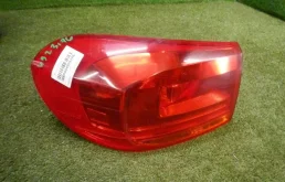 Фонарь внешний левый для Volkswagen Tiguan 2015 года на фотографиях