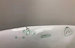 Капот для Renault Logan 2006 года на фотографиях