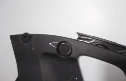 Замок капота для BMW 5er 2018 года на фотографиях