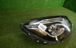 Фара правая для Mercedes-Benz S class 2018 года на фотографиях
