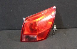 Фонарь внешний правый для Nissan Qashqai 2006 года на фотографиях